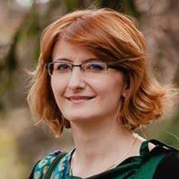 Alina Botezat